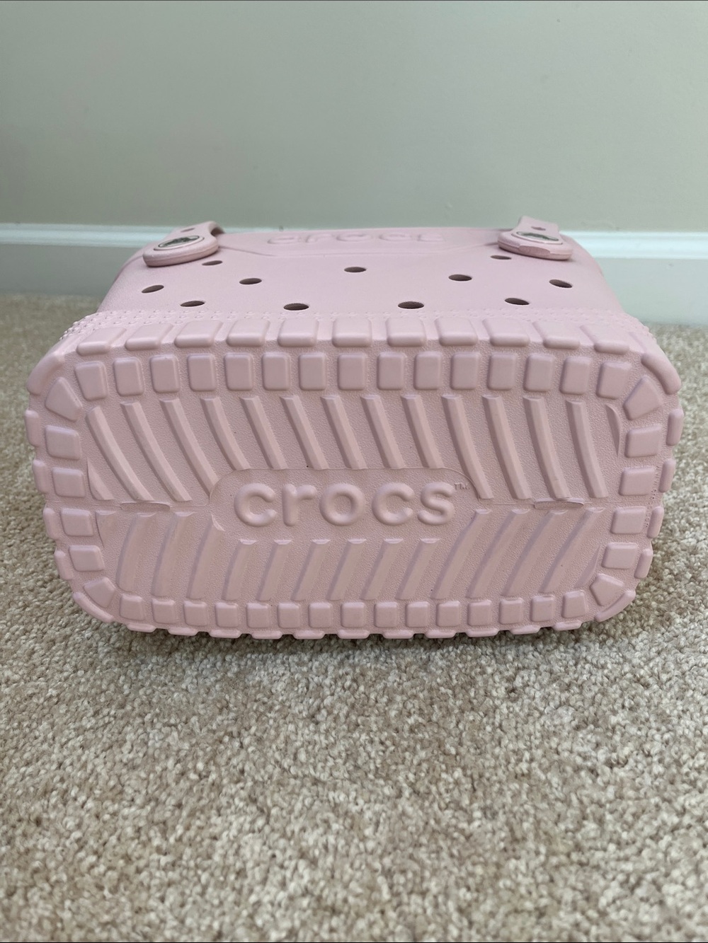 CROCS Small Tote - Picture 4 of 11